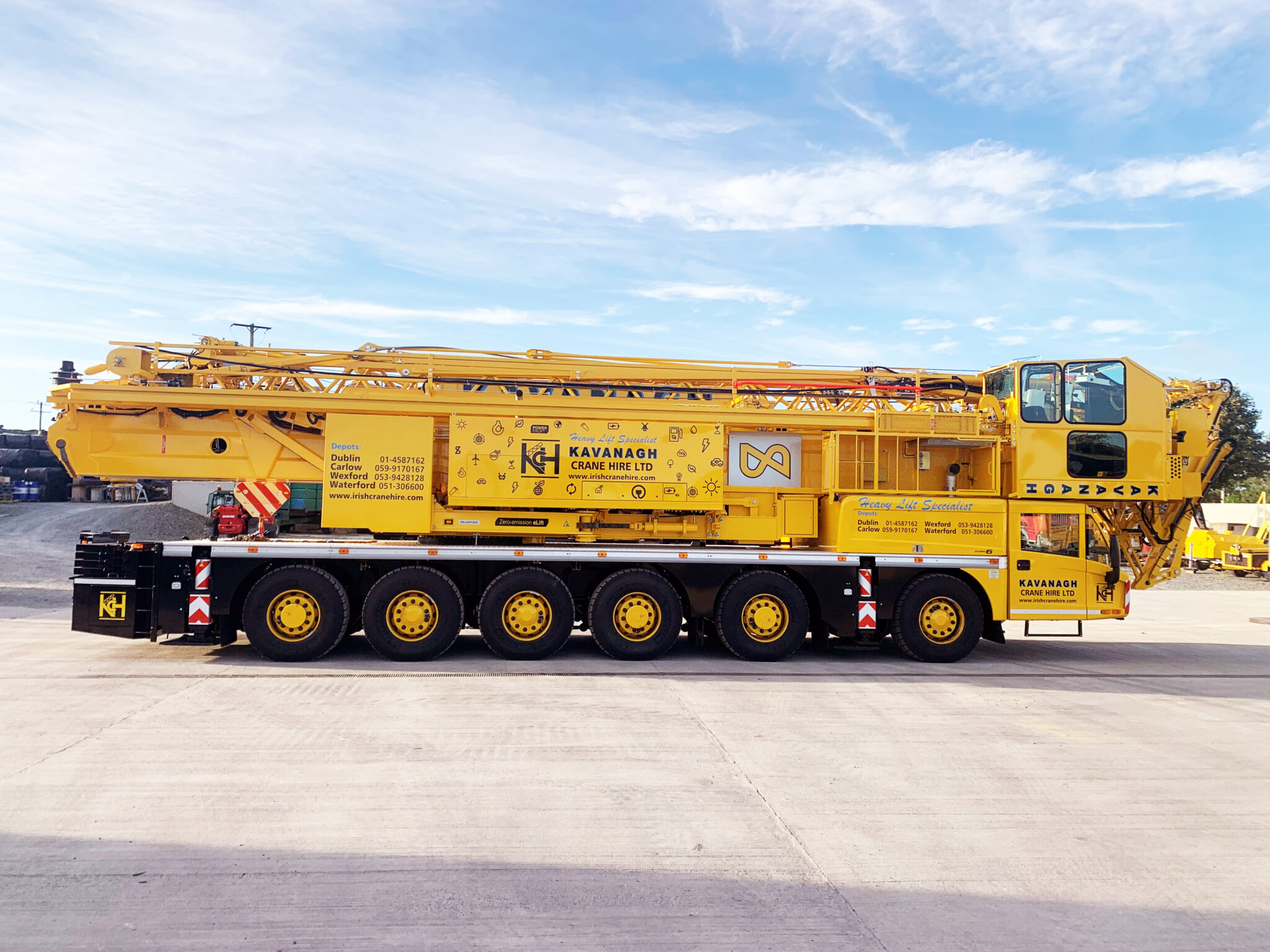 Spierings 6 Axle SK 1265 Self Erecting Tower Crane – Kavanagh Crane ...